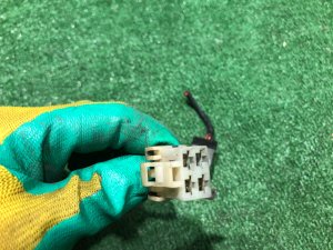 ปลั๊กไฟหน้า SUBARU LEGACY OEM 84985AC010 BG5 BD5 BG9 BG9 BD BG 1998