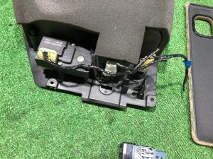 พัดลมห้องเก็บสัมภาระ комплект с кнопкой и фишкой SUBARU LEGACY LANCASTER OEM 72710AE000 BHE BH9 BH5 2002 EZ30