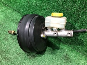 Brake master cylinder SUBARU LEGACY LANCASTER OEM 26401AE000 26402AE400 BHE BEE 2002 EZ30
