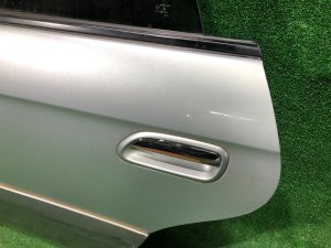 ประตูหลังซ้าย SUBARU LEGACY LANCASTER OEM 60400AE430 BHE BH9 2002 SILVER/GREY 1U2