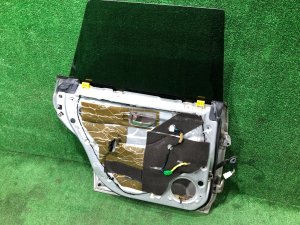 ประตูหลังซ้าย SUBARU LEGACY LANCASTER OEM 60400AE430 BHE BH9 2002 SILVER/GREY 1U2