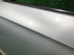 Puerta delantera izquierda SUBARU LEGACY LANCASTER OEM 60009AE050 BHE BH9 2002 SILVER/GREY 1U2