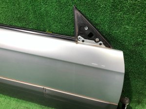 Right front door SUBARU LEGACY LANCASTER OEM 60009AE040 BHE BH9 2002 SILVER/GREY 1U2