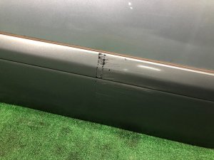 Right front door SUBARU LEGACY LANCASTER OEM 60009AE040 BHE BH9 2002 SILVER/GREY 1U2