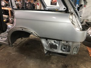 Rear body section Rear Cut SUBARU LEGACY LANCASTER OEM 51410AE160 51410AE170 52122AE100 BHE BH9 2002 SILVER/GREY 1U2