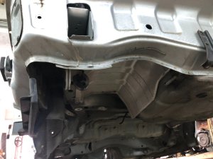 Rear body section Rear Cut SUBARU LEGACY LANCASTER OEM 51410AE160 51410AE170 52122AE100 BHE BH9 2002 SILVER/GREY 1U2