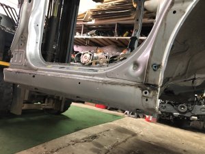 Rear body section Rear Cut SUBARU LEGACY LANCASTER OEM 51410AE160 51410AE170 52122AE100 BHE BH9 2002 SILVER/GREY 1U2