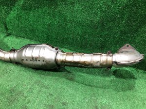 แคทาลิติก SUBARU LEGACY LANCASTER OEM 44101AE040 44101AE050 BHE BEE 2002 EZ30