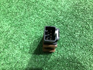 VDCスイッチ SUBARU LEGACY LANCASTER OEM 83001AE100 BHE BH9 BH5 2002 EZ30