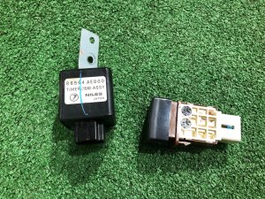 Windscreen heater switch c реле SUBARU LEGACY LANCASTER OEM 83001AE020 86564AE000 BHE BH9 BH5 2002 EZ30