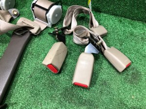 后排安全带 SUBARU LEGACY LANCASTER OEM 64660AE000ML 64660AE010ML BHE BH9 2002 SILVER/GREY 1U2
