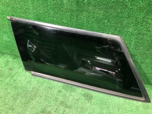 กระจกท้ายซ้าย целый молдинг 65210AE260NB SUBARU LEGACY LANCASTER