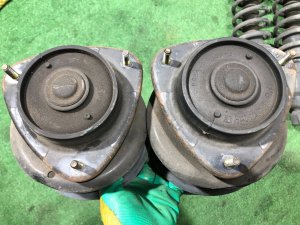 Struts SUBARU LEGACY LANCASTER OEM 20310AE340 20310AE350 20330AE100 20365AE130 BHE BH9 2002 EZ30