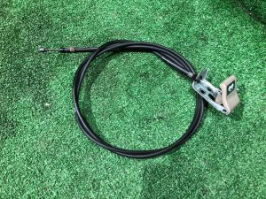 Тросик капота SUBARU LEGACY LANCASTER OEM 57330AE000GE BHE BH9 2002 SILVER/GREY 1U2