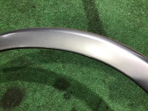 Ensanchador de aleta trasero derecho SUBARU LEGACY LANCASTER OEM 91111AE020MQ BHE BH9 2002 SILVER/GREY 1U2