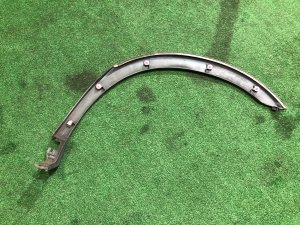 Ensanchador de aleta trasero derecho SUBARU LEGACY LANCASTER OEM 91111AE020MQ BHE BH9 2002 SILVER/GREY 1U2