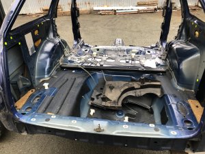 Задняя часть rear Cut SUBARU LEGACY OEM 51410AE150 51410AE140 52122AE100 BH5 2000 BLUE 95H