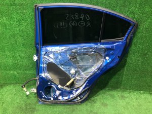 Puerta trasera derecha SUBARU WRX STI OEM 60409VA0009P VAB VAG VA 2015 Blue Pearl K7X