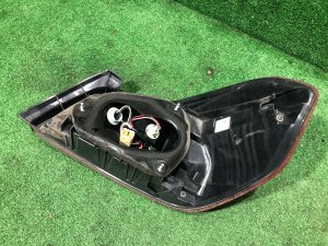 左尾灯 SUBARU WRX STI OEM 84912VA010 VAB VAG VA 2015