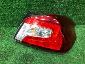 ไฟท้ายขวา 84912VA000 SUBARU WRX STI