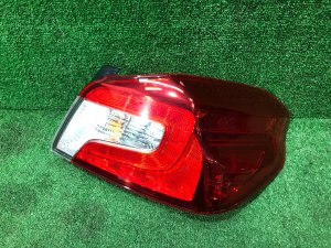 右尾灯 SUBARU WRX STI OEM 84912VA000 VAB VAG VA 2015