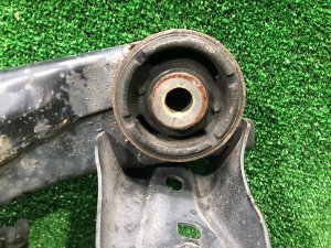 Travesaño trasero SUBARU WRX STI OEM 20152VA000 VAB VAG VA 2015 EJ20Y MT6