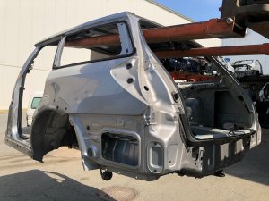 Secção traseira da carroçaria Rear Cut SUBARU OUTBACK OEM 51490AG0309P, 51490AG0209P BPE 2008 Silver Metallic C6Z
