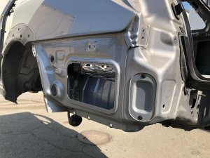 Secção traseira da carroçaria Rear Cut SUBARU OUTBACK OEM 51490AG0309P, 51490AG0209P BPE 2008 Silver Metallic C6Z