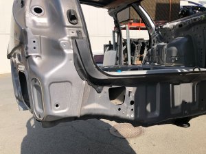 Secção traseira da carroçaria Rear Cut SUBARU OUTBACK OEM 51490AG0309P, 51490AG0209P BPE 2008 Silver Metallic C6Z