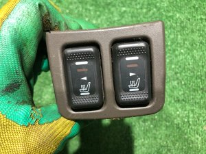 Seat heater switches SUBARU LANCASTER OEM 83245AE020 83245AE030 BHE 2002 EZ30