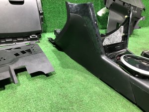 Guantera y reposabrazos свап SUBARU OUTBACK OEM 92114AG120JC, 92113AG051JC, 66150AG140JC, 66120AG101JC BPE 2008 Silver Metallic C6Z