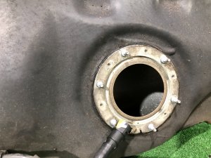 Бензобак SUBARU OUTBACK OEM 42012AG012 BPE 2008 EZ30D AT