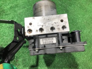กล่อง ABS SUBARU OUTBACK OEM 27596AG212 BPE 2008 EZ30D AT