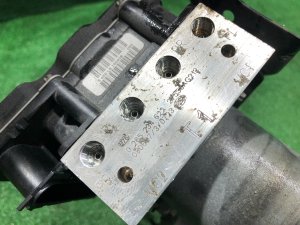 กล่อง ABS SUBARU OUTBACK OEM 27596AG212 BPE 2008 EZ30D AT
