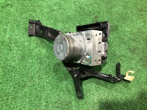 กล่อง ABS SUBARU OUTBACK OEM 27596AG212 BPE 2008 EZ30D AT