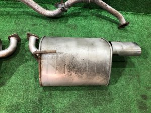 Silenciadores del escape и средняя SUBARU OUTBACK OEM 44380AG010, 44380AG000, 44200AG050 BPE 2008 EZ30D AT