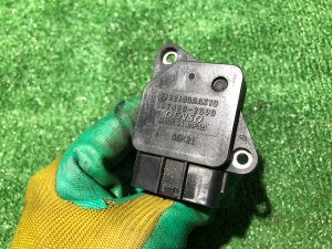エアフロメーター SUBARU OUTBACK OEM 22680AA310 BPE 2008 EZ30D AT