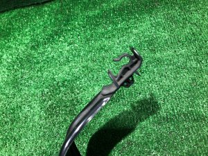 Soporte de la varilla del capó SUBARU OUTBACK OEM 57255AG000, 57232AG050 BPE 2008 Silver Metallic C6Z
