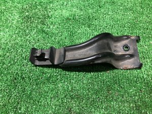 Suporte da vareta do capô 57255AG000, 57232AG050 SUBARU OUTBACK