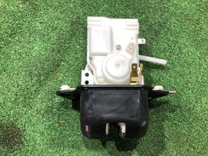 Tailgate lock 63032AG100 SUBARU OUTBACK