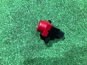 双闪警示开关 красная SUBARU OUTBACK OEM 83037AG001 BPE 2008 EZ30D AT