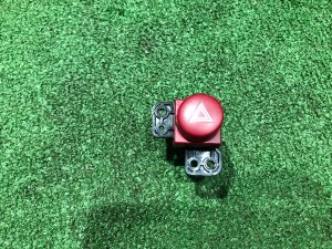Interruptor dos quatro piscas красная 83037AG001 SUBARU OUTBACK