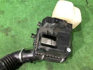 Air filter housing Свап SUBARU OUTBACK OEM 14435AA101, 14457AA380, 46052AG000, 46052AG051 BPE 2008 EZ30D AT