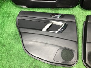 Обшивка дверей SUBARU OUTBACK OEM 94659AG000JC, 94659AG010JC, 94679AG000JC, 94679AG010JC BPE 2008 Silver Metallic C6Z