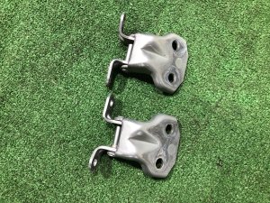 Dobradiças da porta dianteira direita 60070AG0109P 60070AG0009P SUBARU OUTBACK