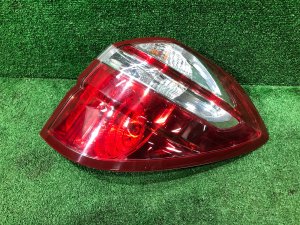 Piloto trasero derecho SUBARU OUTBACK OEM 84201AG322 BPE 2008
