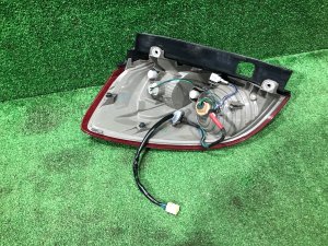 Piloto trasero derecho SUBARU OUTBACK OEM 84201AG322 BPE 2008
