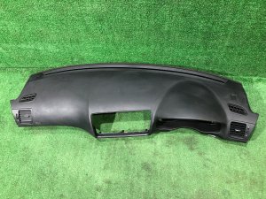Tablier 66040AG061, 66049AG000 SUBARU OUTBACK