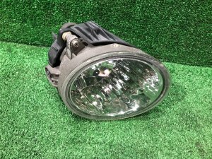 Farol de nevoeiro direito 114- SUBARU OUTBACK OEM 84501AG021 BPE 2008
