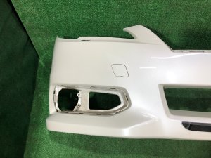 Parachoques delantero SUBARU LEGACY OEM 57702AJ120WU BMG BM9 BM 2013 White Pearl 37J